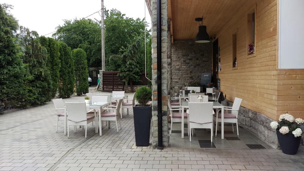 Pensiune Restaurant La Cassa Vişeu de Sus Eksteriør bilde